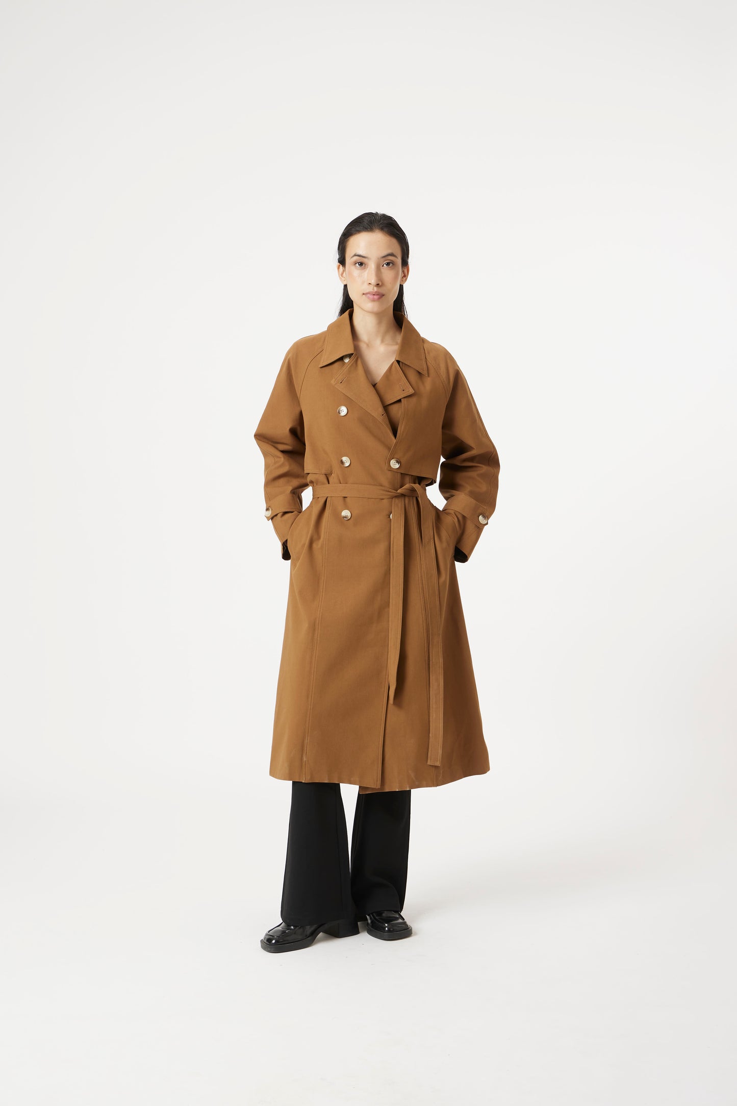 luxe cut trench