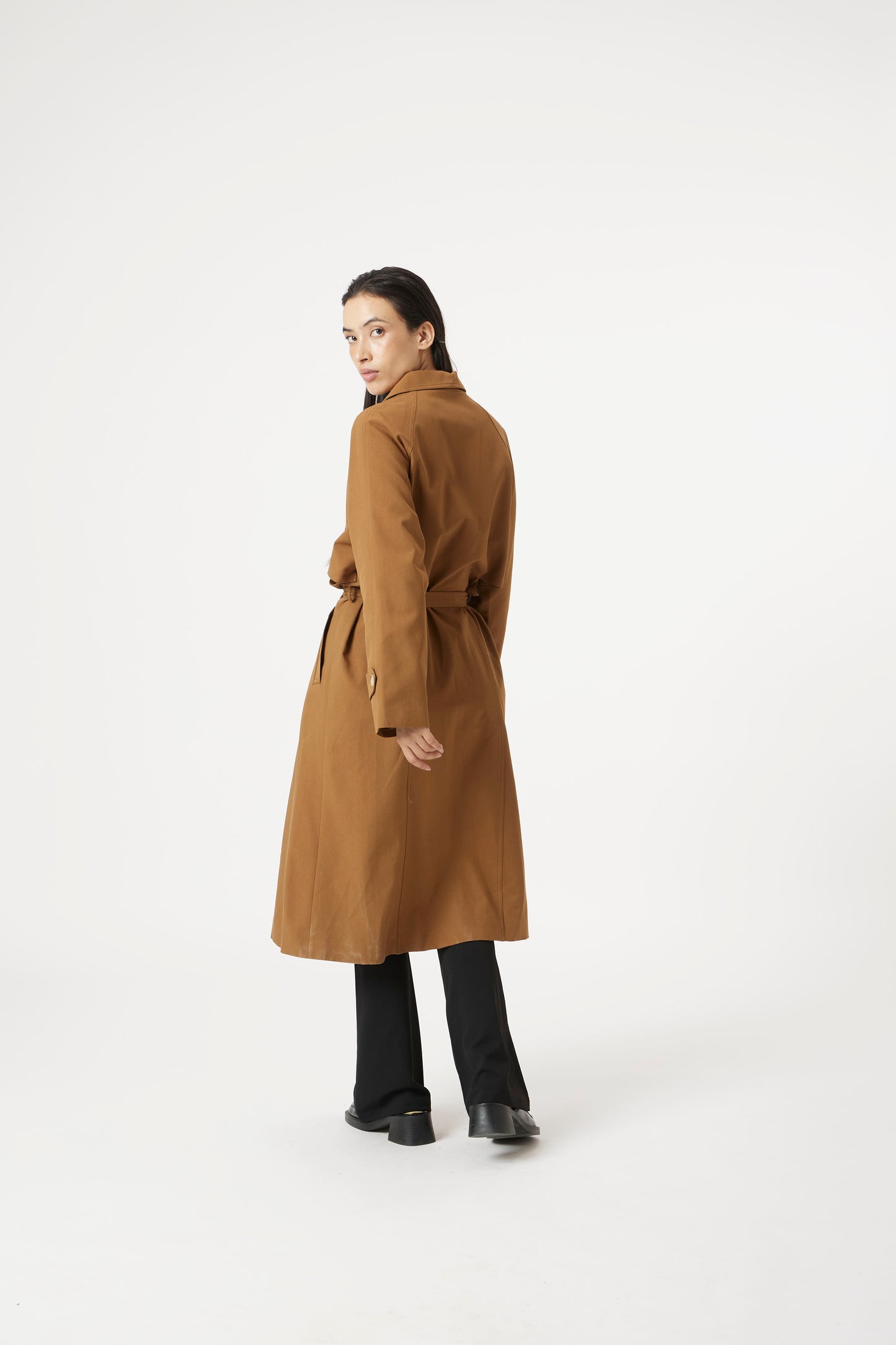 luxe cut trench