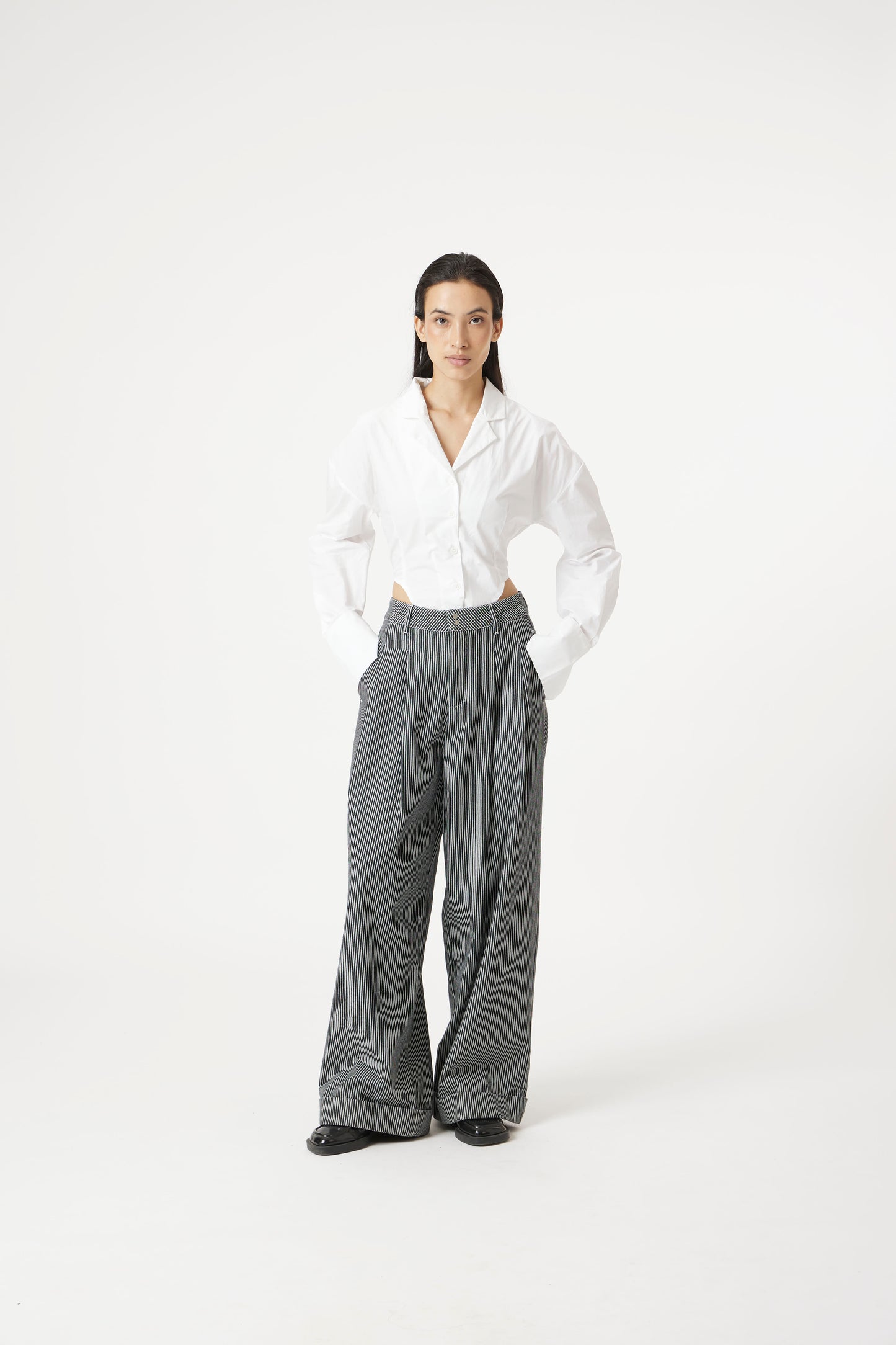 Grey loose pants