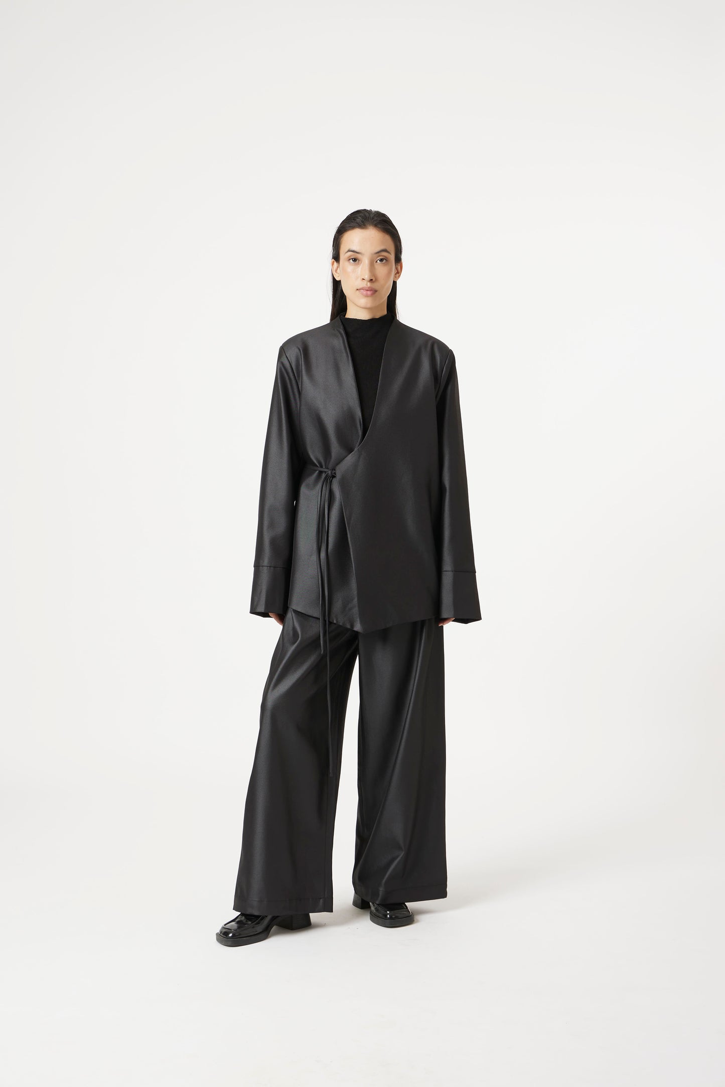 Black core suit