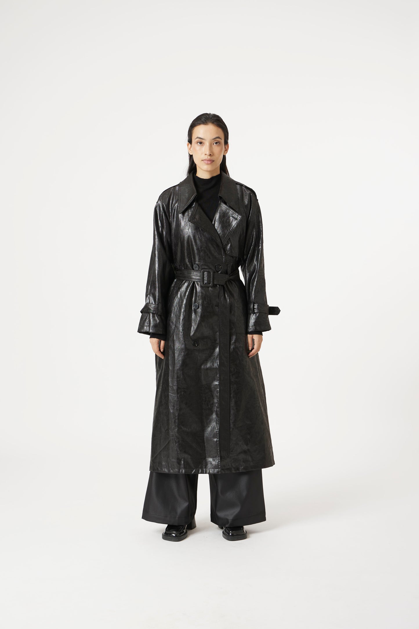 patent line trench