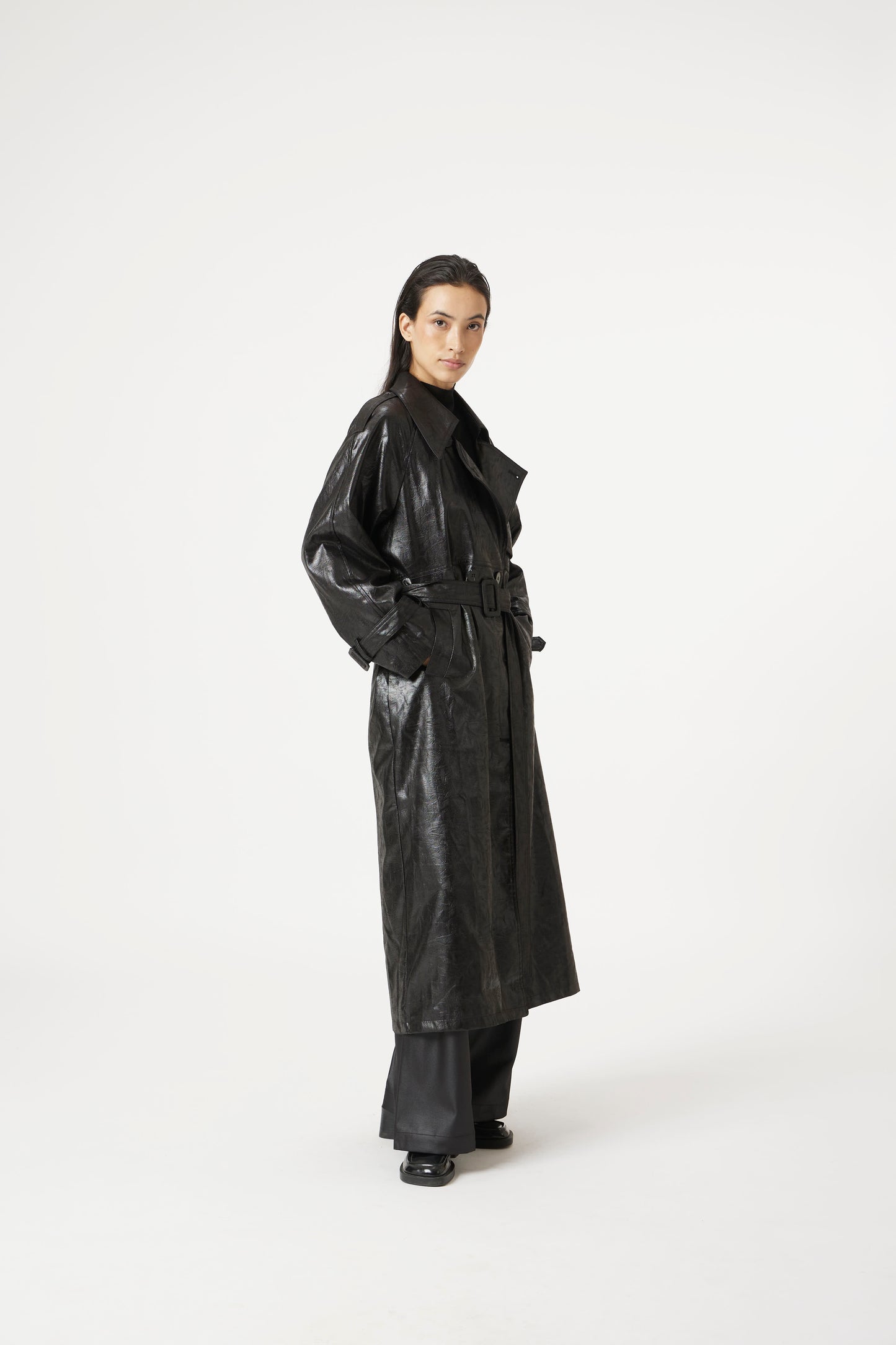 patent line trench
