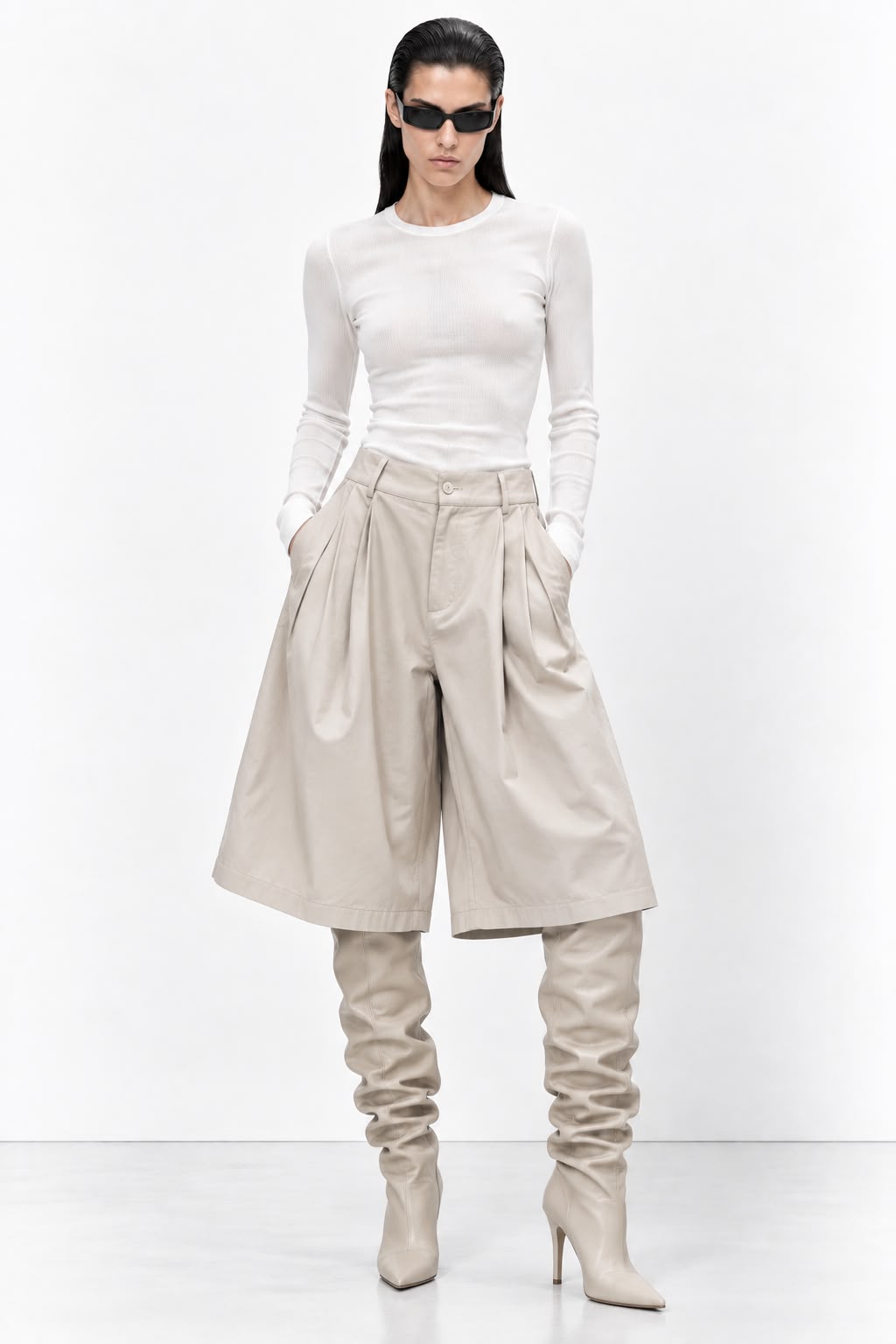 pleated bermuda shorts