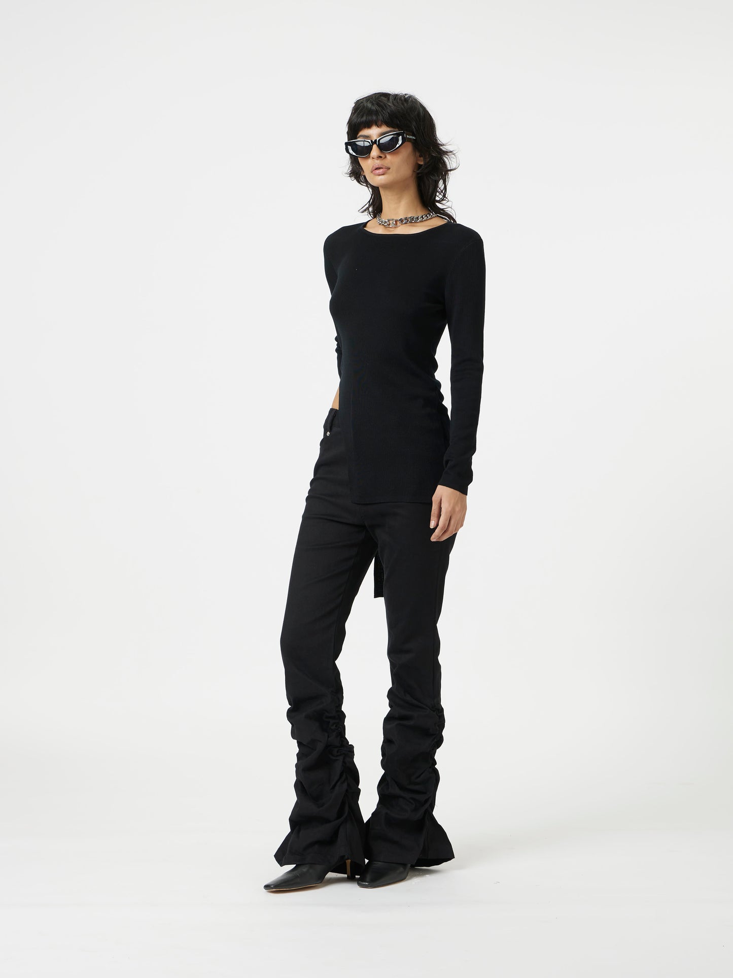 black fitted top