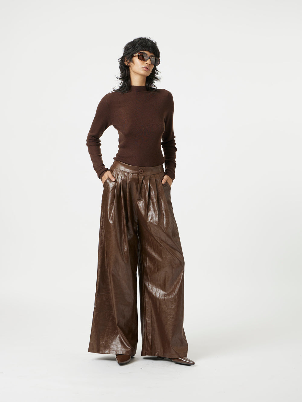 Brown Throw Over Set