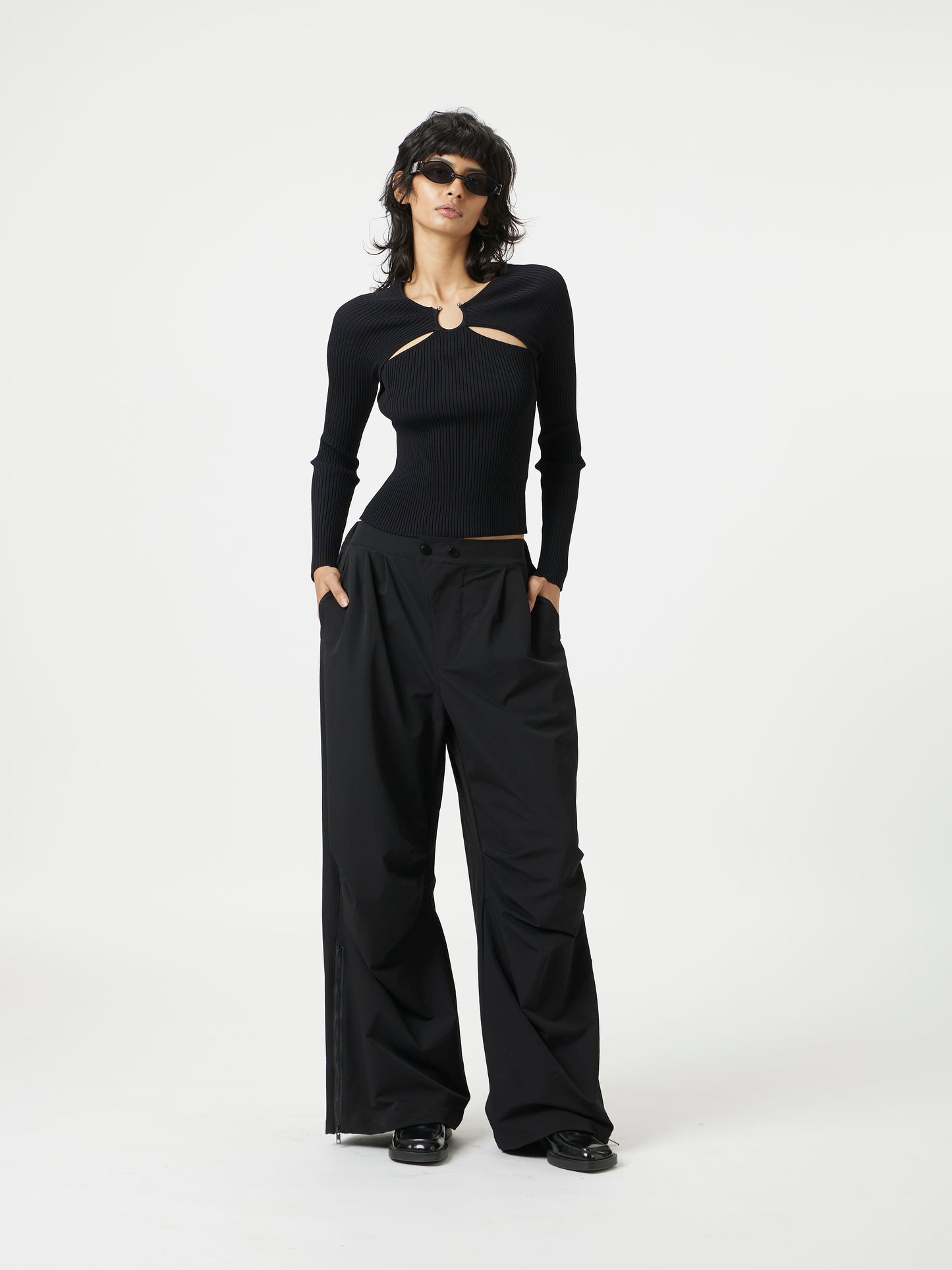 Black ruched pants