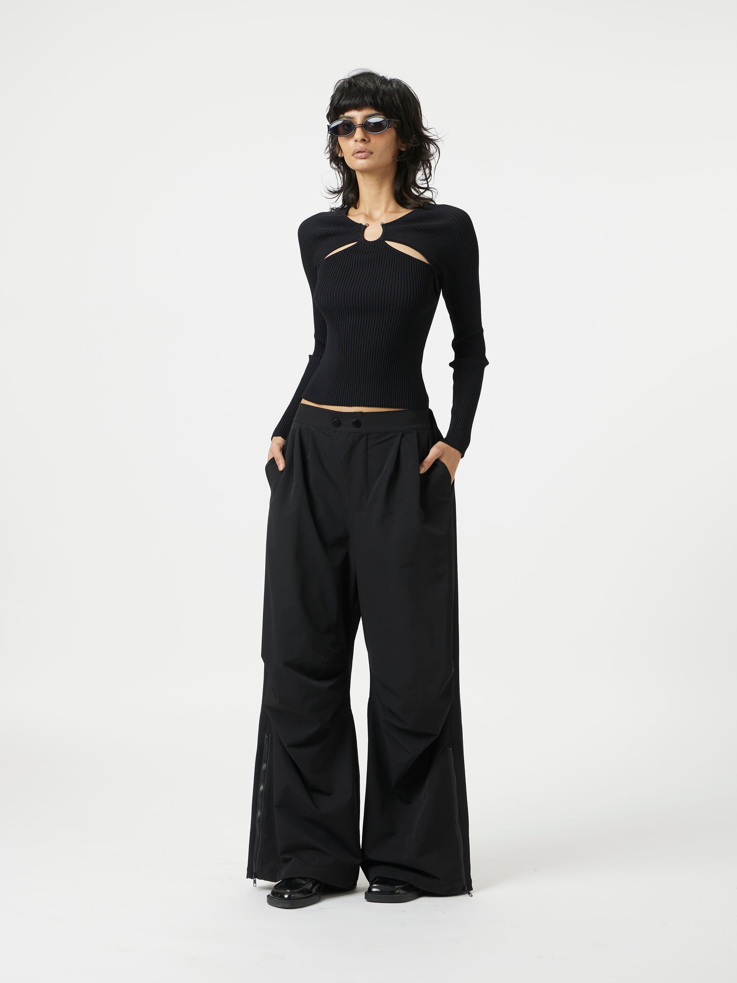 Black ruched pants