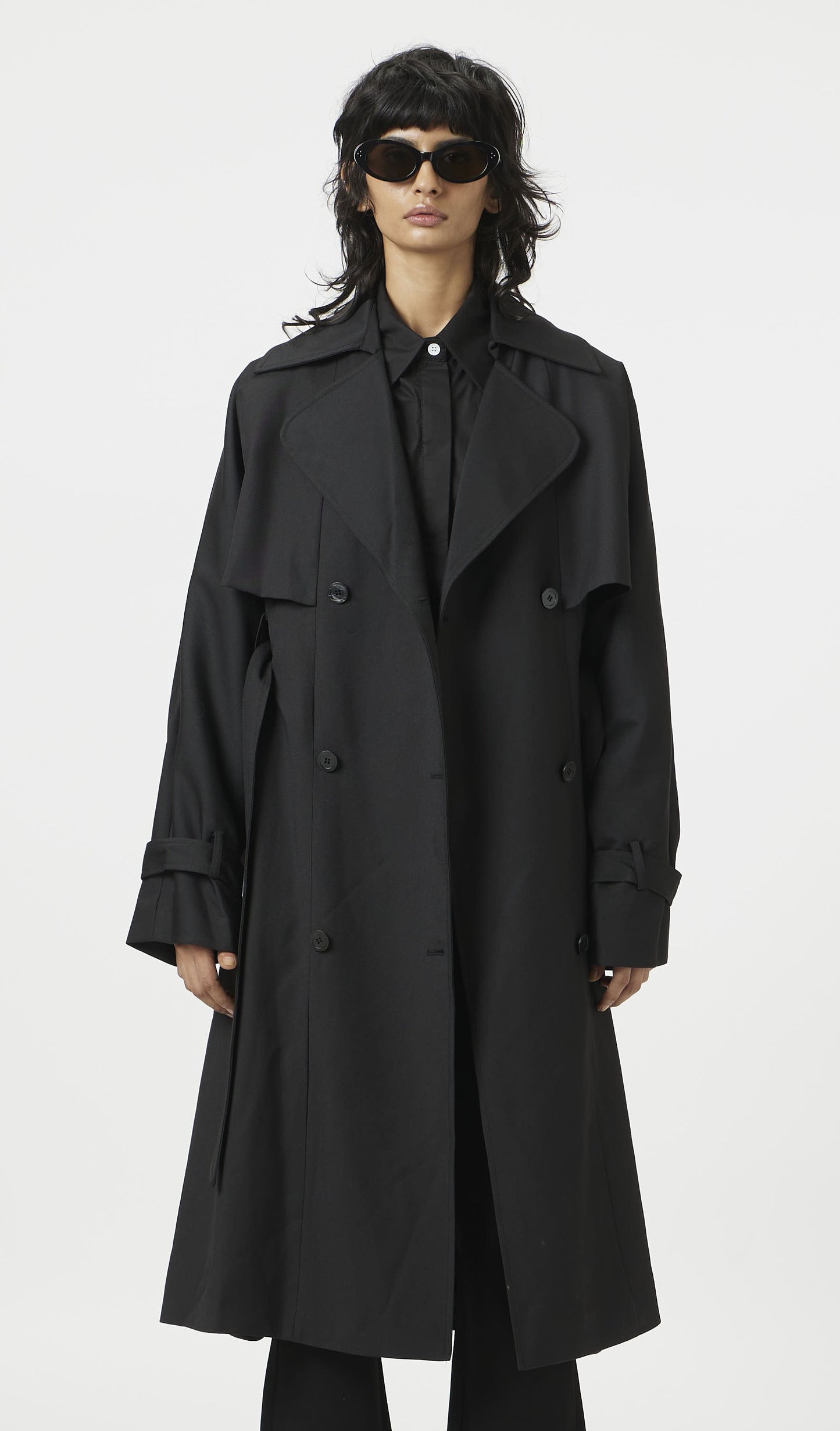 luxe cut trench